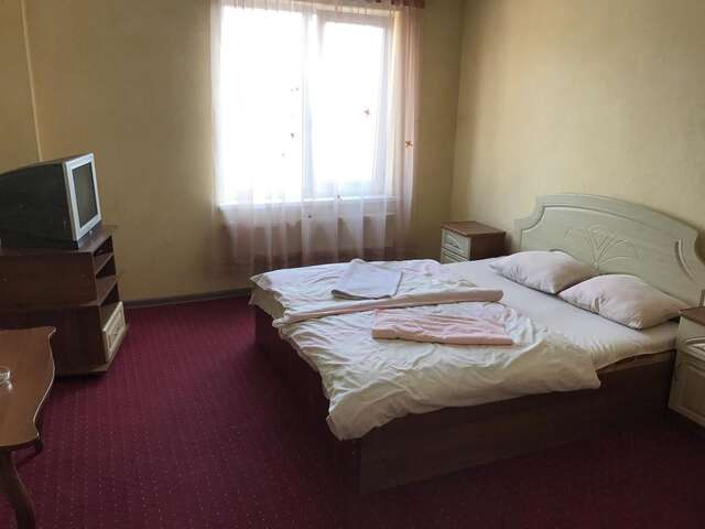 Отель Power House Hotel Луцк-8